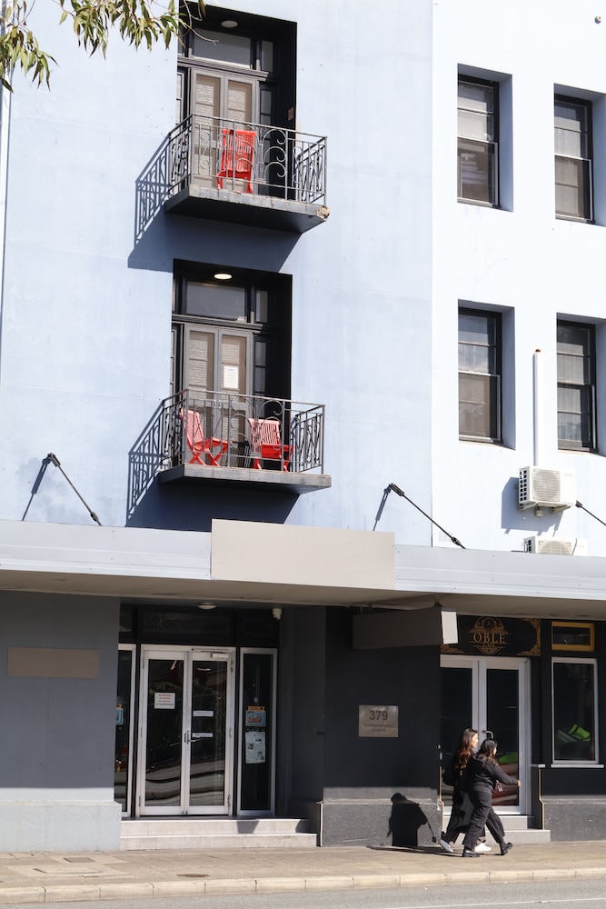 Wallaby Backpackers Hostel Perth - note - Valid passport required to check in