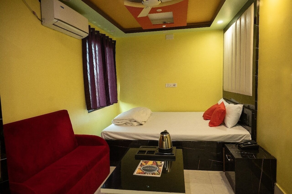 Hotel Sahana & Restaurant - WB