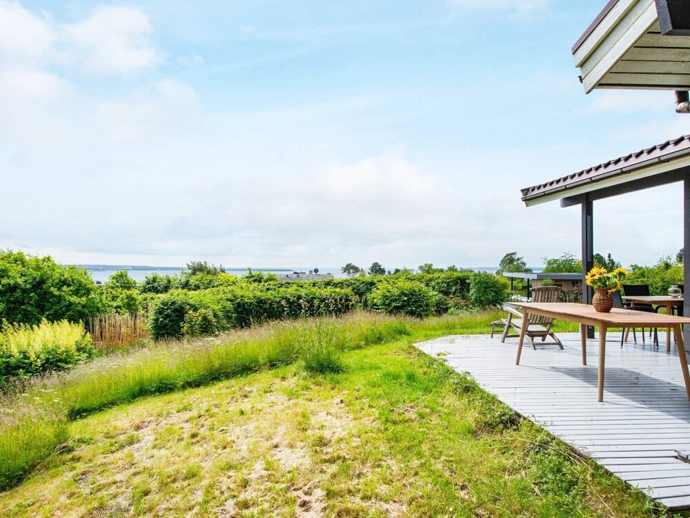 6 Person Holiday Home in Ebeltoft