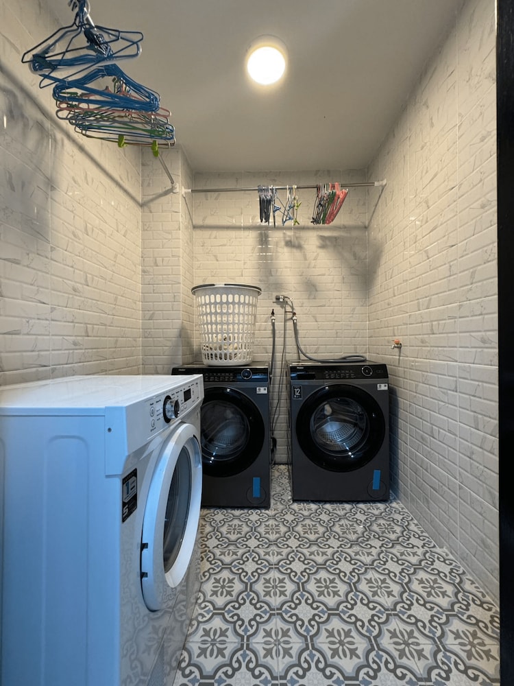 First Villa Life Hostel