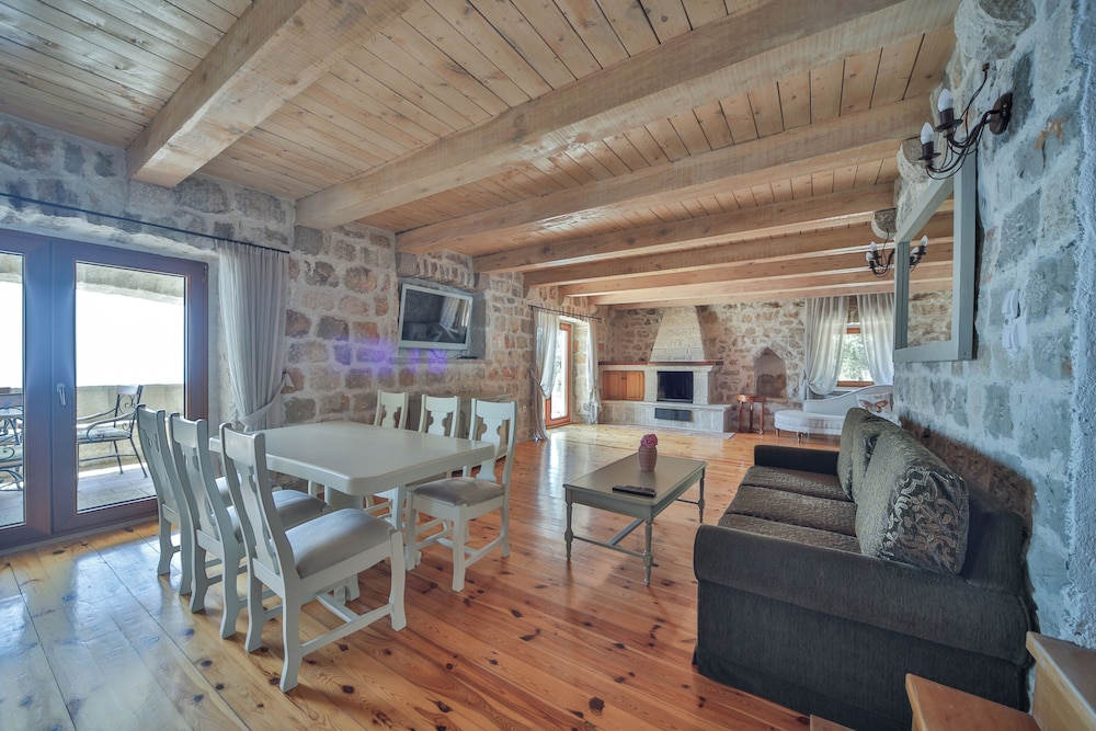 Olive Resort