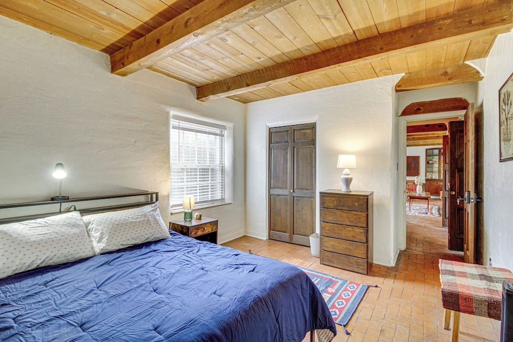 Gorgeous Adobe Home: Classic Santa Fe Style in ABQ