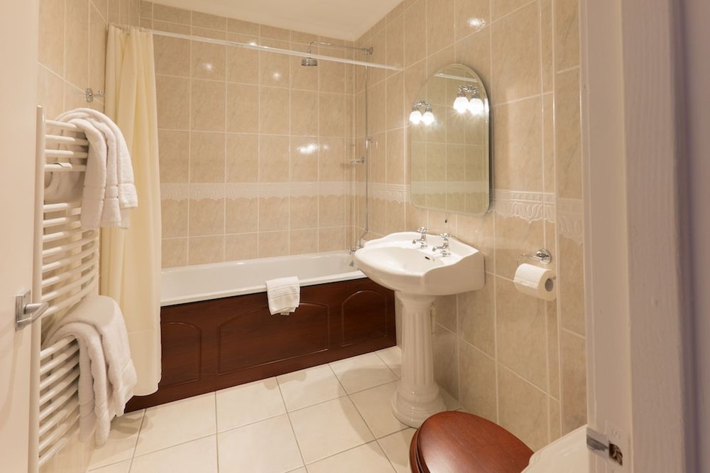 Cedars Guest House