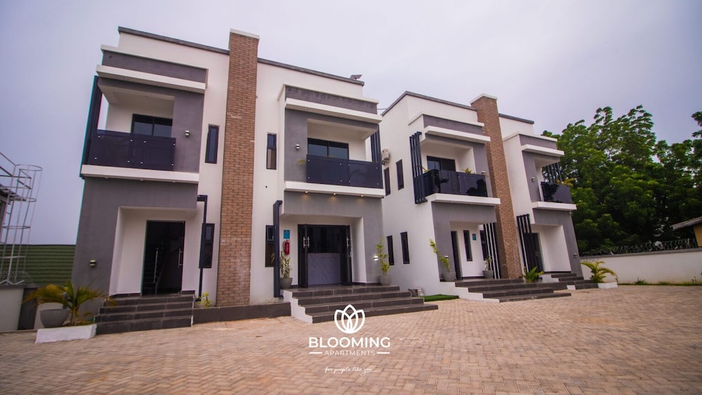 Blooming Apartments