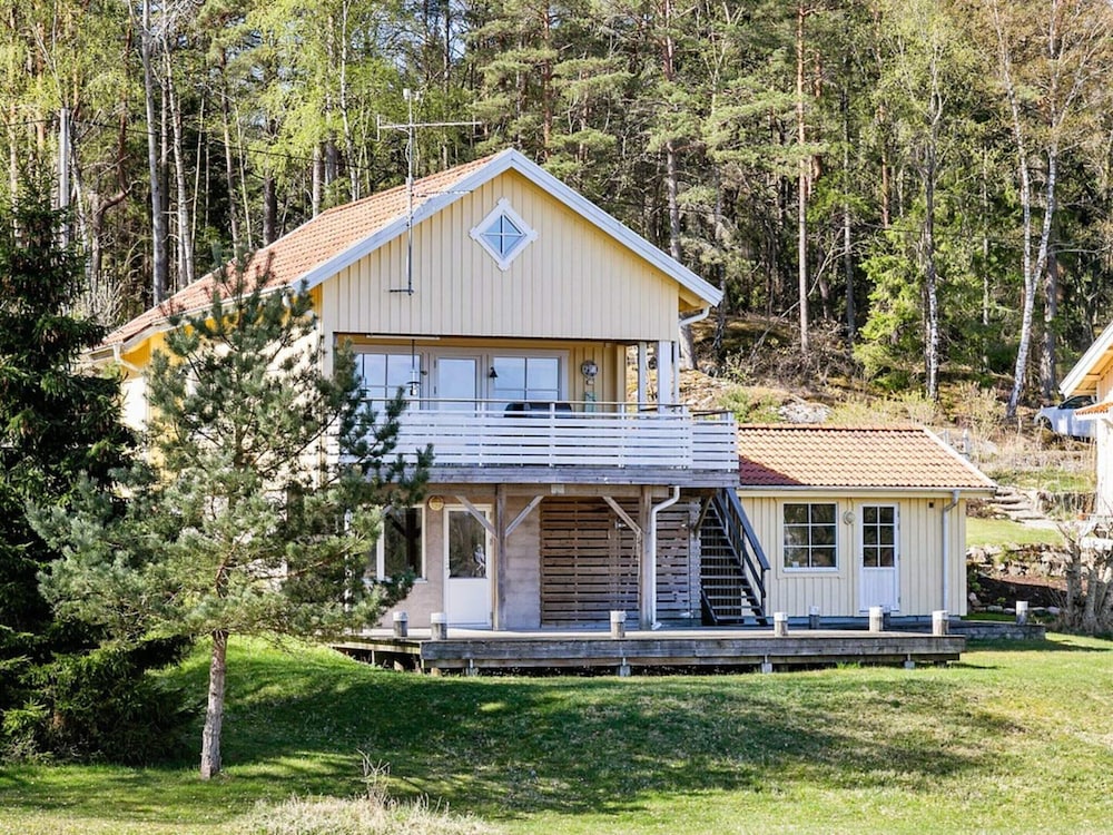 8 Person Holiday Home in Stromstad-by Traum view 4