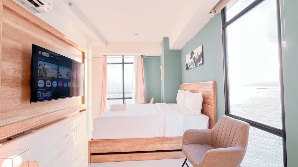 The Simply Look 1Br Apartment At Delft Ciputra Makassar