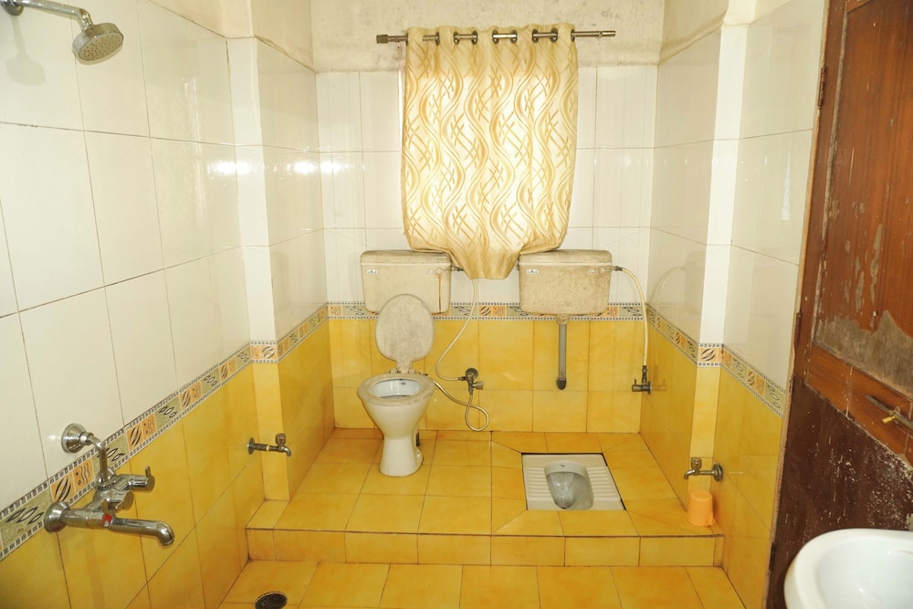 Hotel Shri Krishna