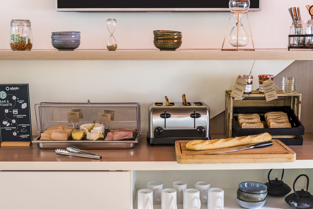 Aparthotel Adagio Access Paris Massy Gare TGV, photo 17