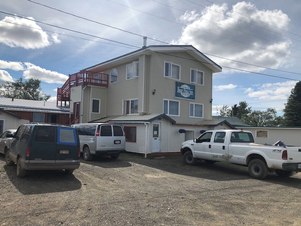 Bear Paw Inn