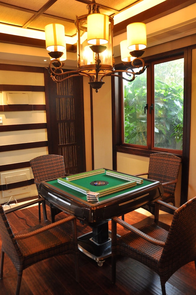 GLOBAL MIGRATORY BIRDS RESORT HOTEL