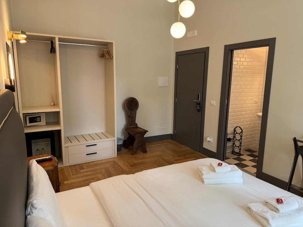 Santa Monica Townhouse