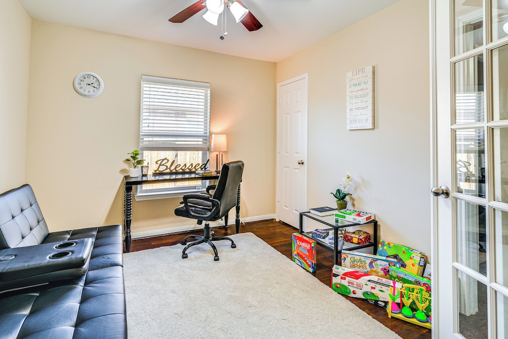 Suburban Home in Magnolia w/ Fenced Yard