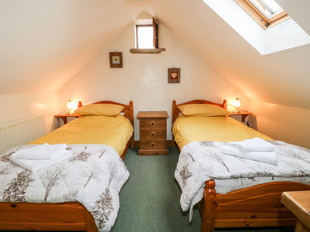 Oak Tree Cottage