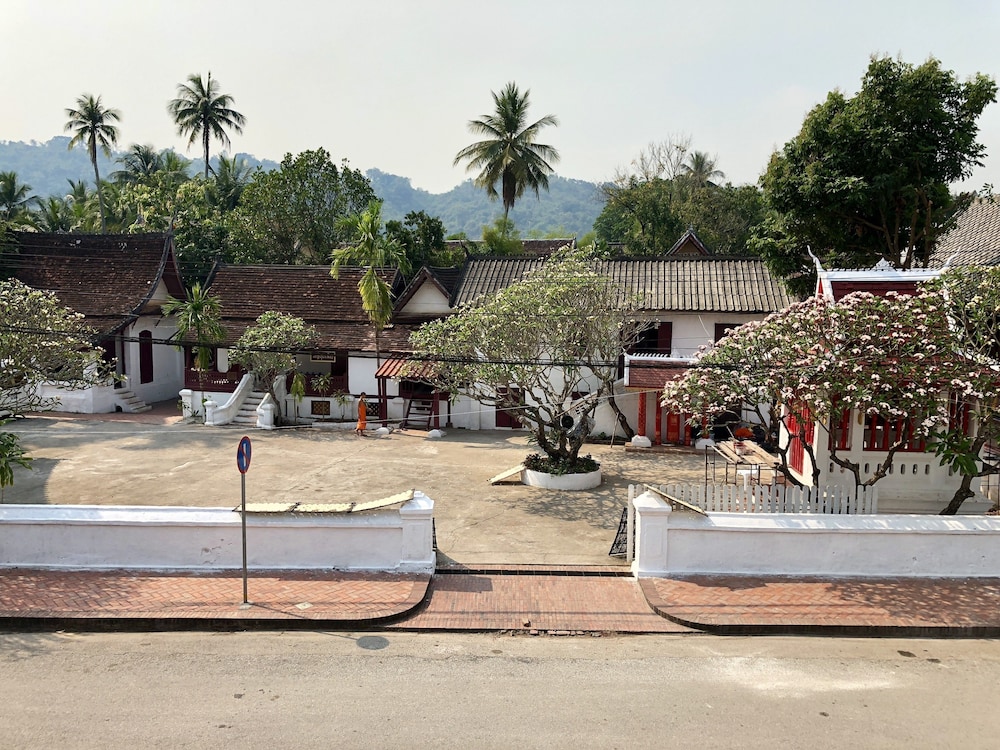 Peninsula Villas