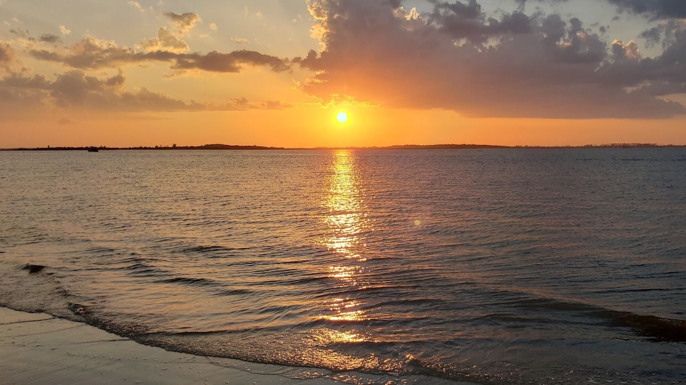 Tybee Lights 112C by Tybee Vacation Rentals