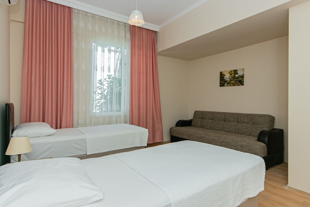 Sultan Homes Apartments