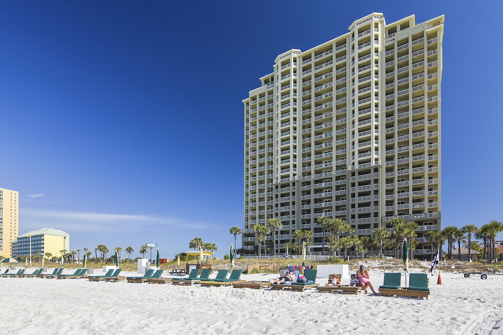 Hotel Grand Panama Beach Resort by Book That Condo - Image 1