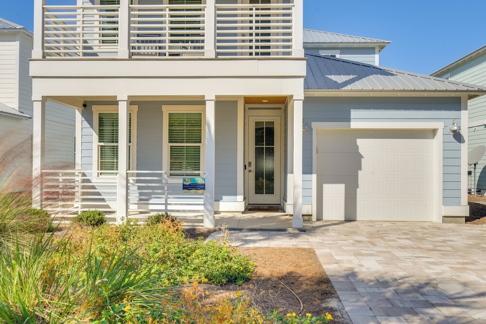 Walk to Pier: Modern PCB Getaway w/ Private Pool!