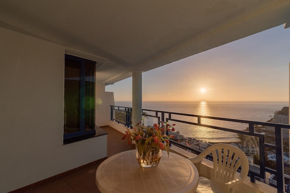 HV Apartamentos Vista Taurito