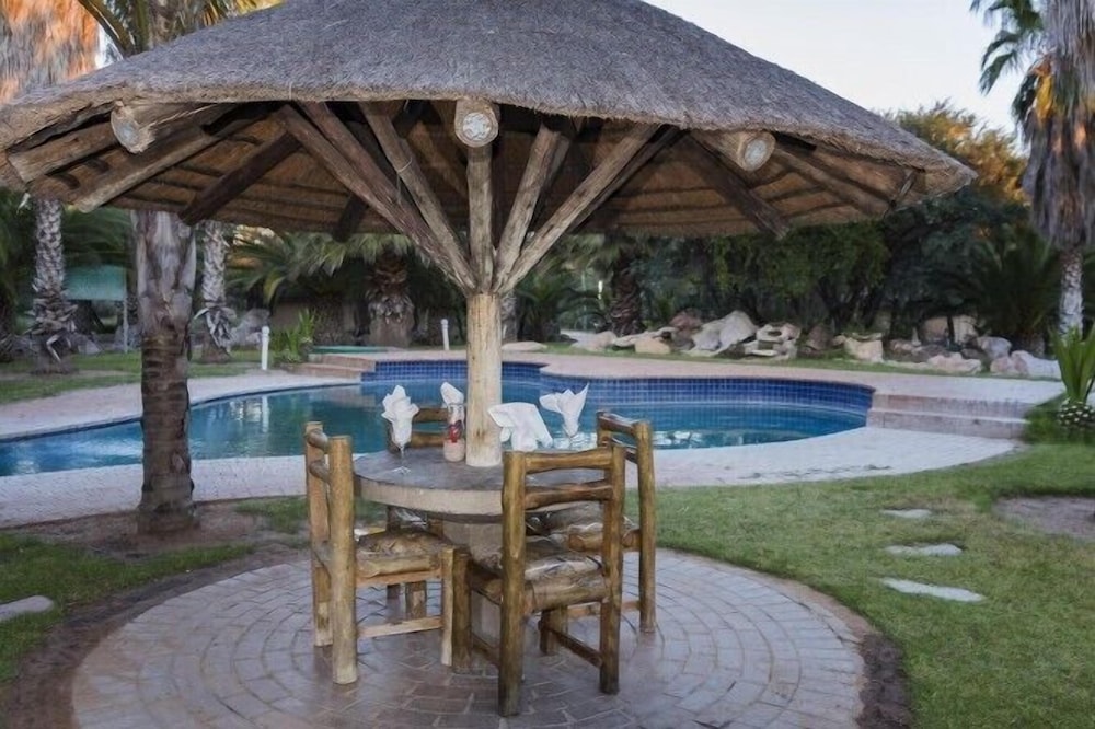 Tautona Lodge