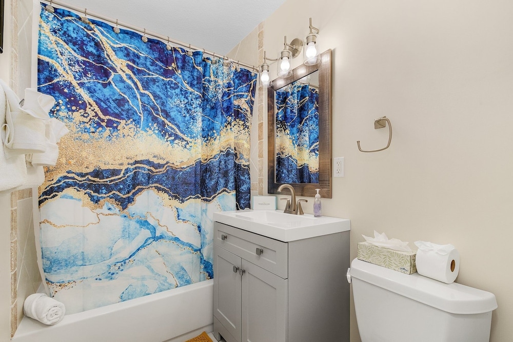 5535 Casa De Lujo: Heated Pool W/ Water Views 4 Bedroom Home