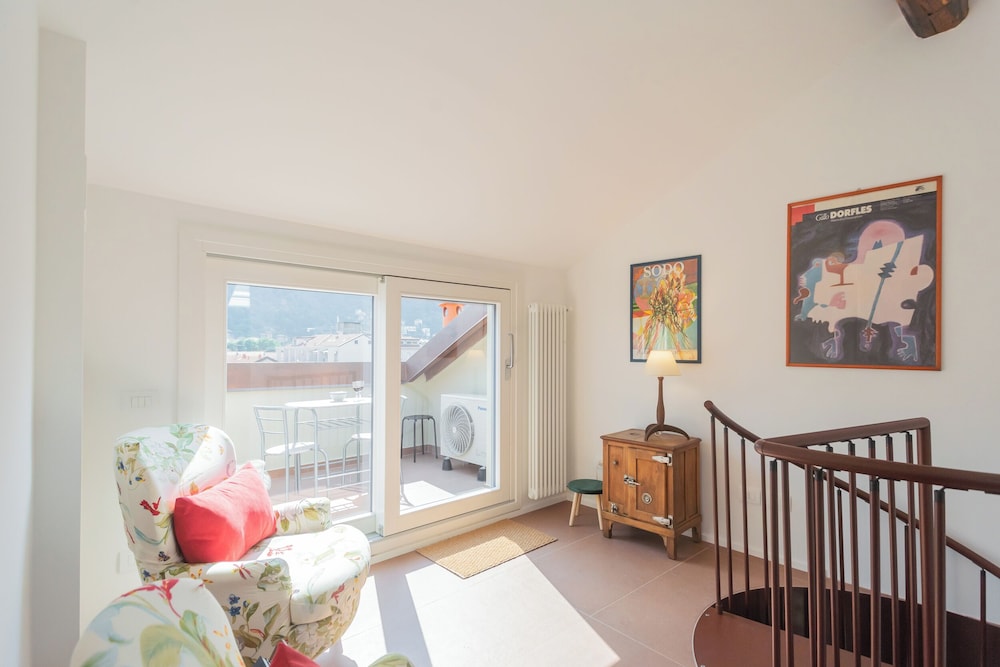 Rooftop Nest in Como City Center by Rent all Como