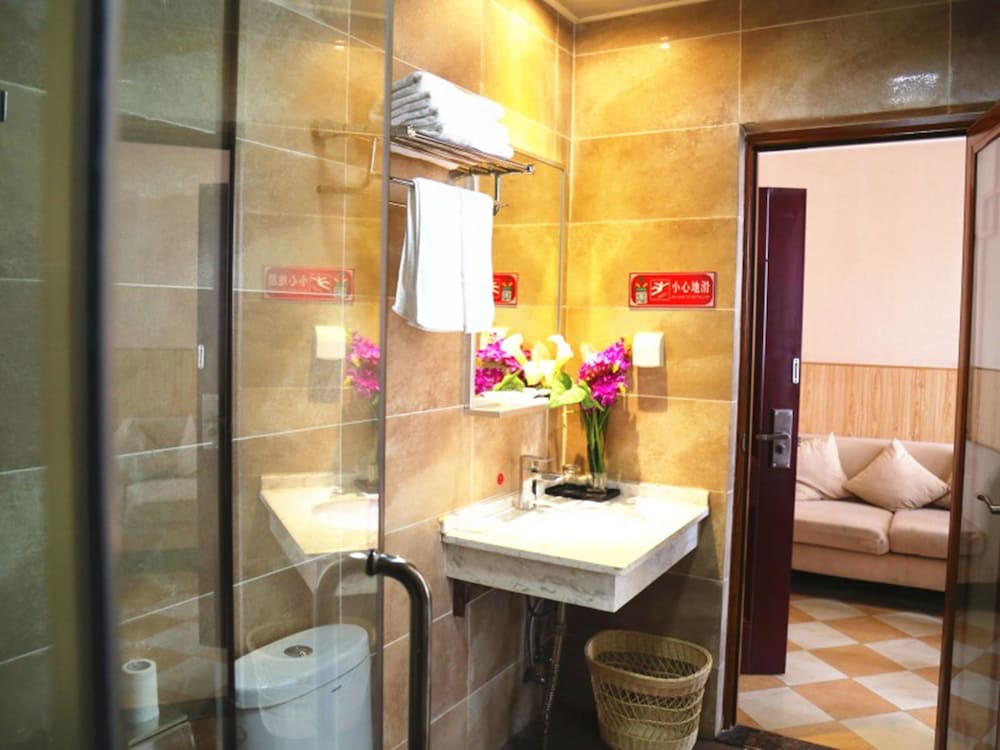 GreenTree Alliance ShiYan Middle BeiJing Road Jinling International Hotel