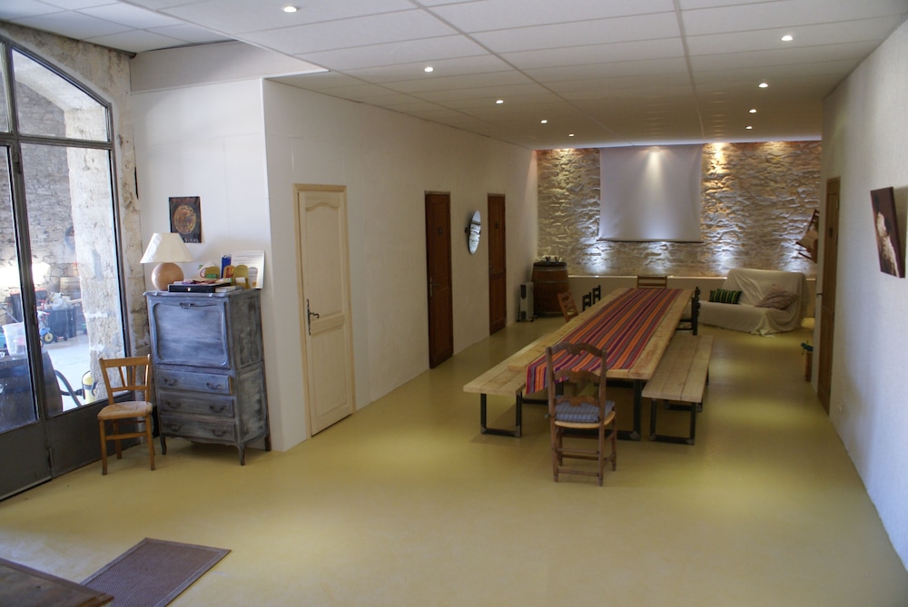 meeting & event spaces