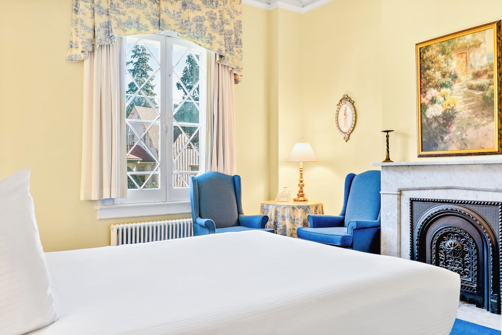 Delamater Inn