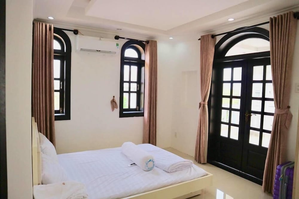 Anvien Villa Nhatrang view 4