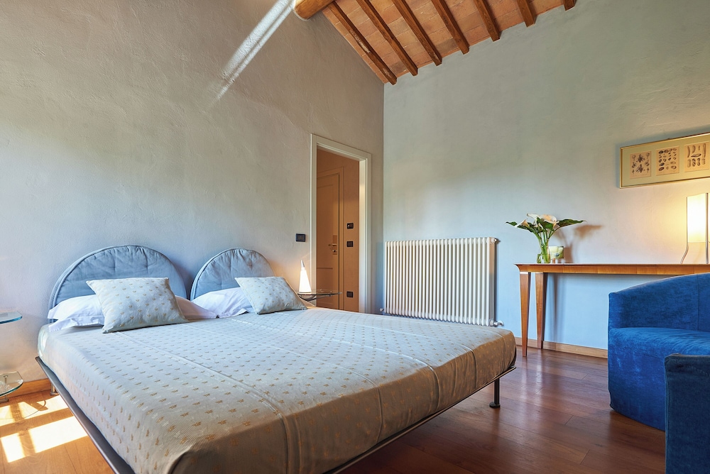 La Gazzara Castell'In Villa