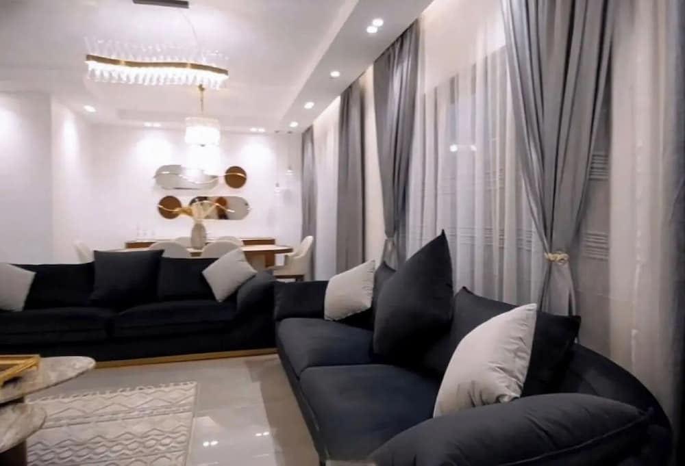 Happy Apartment Hotel
