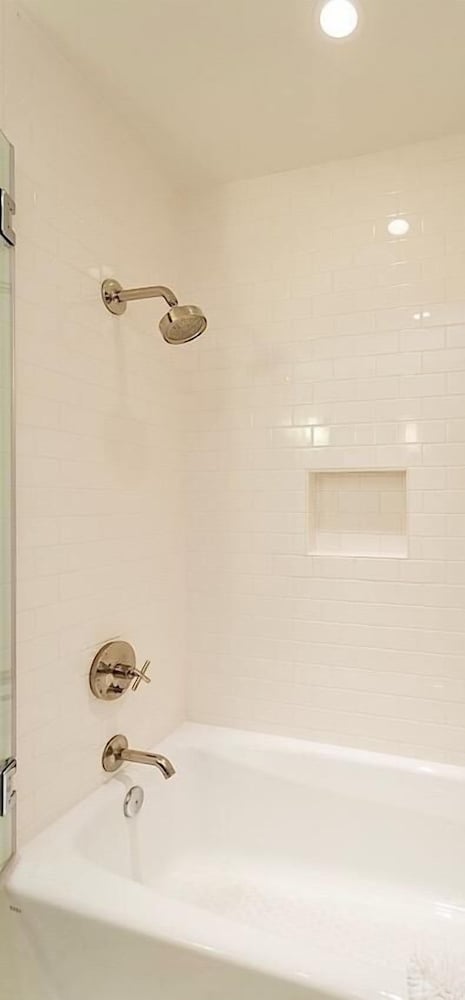 Truly Charming at McCormick Ranch By Signature Vacation Rent