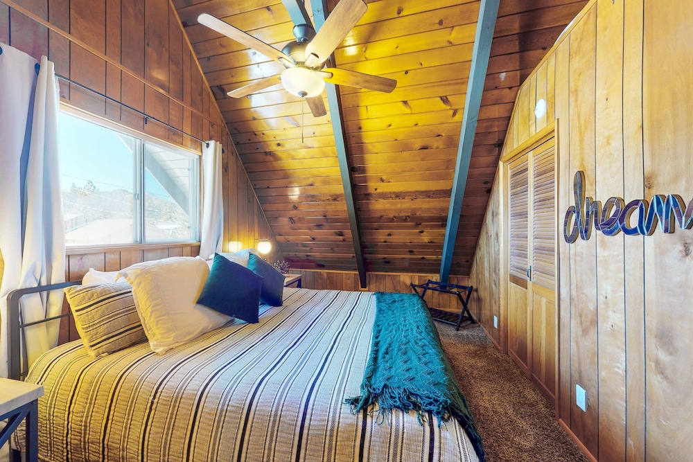 Big Bear Bungalow #643