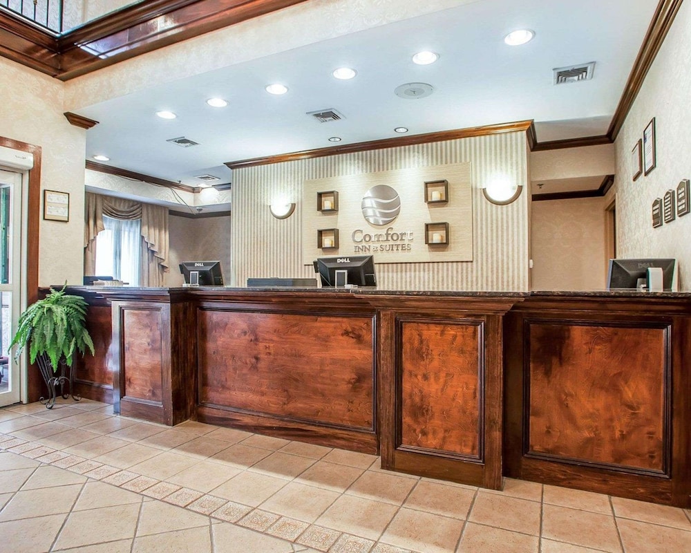 Comfort Inn & Suites Carneys Point - Pennsville view 3