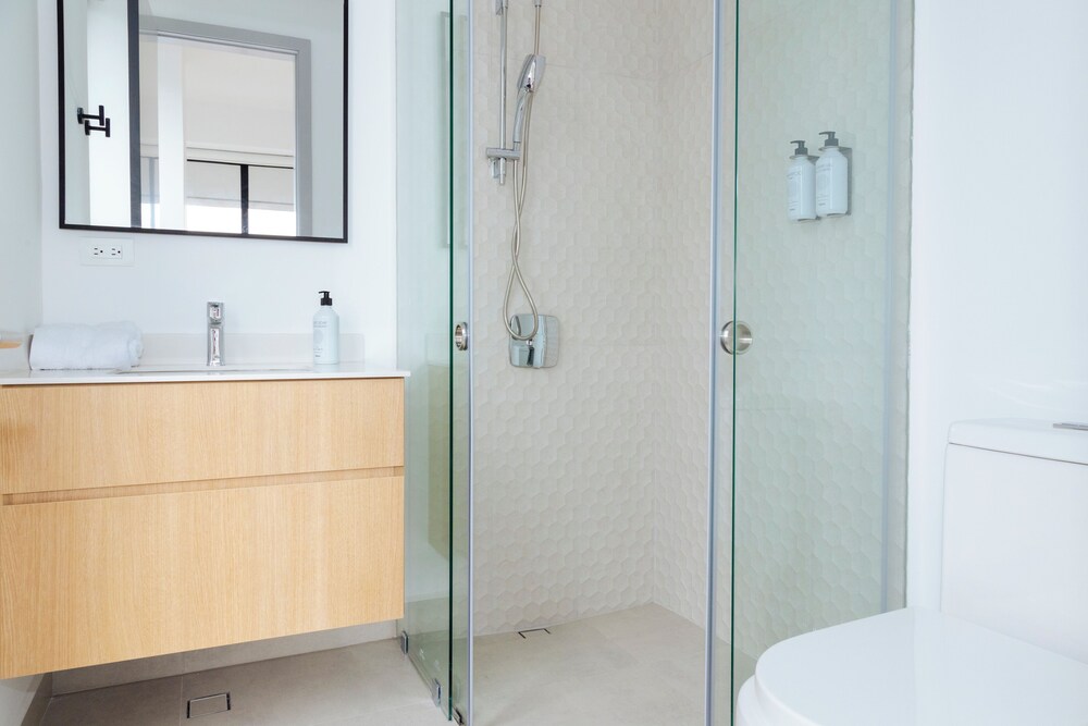 Top Rentals Qorner