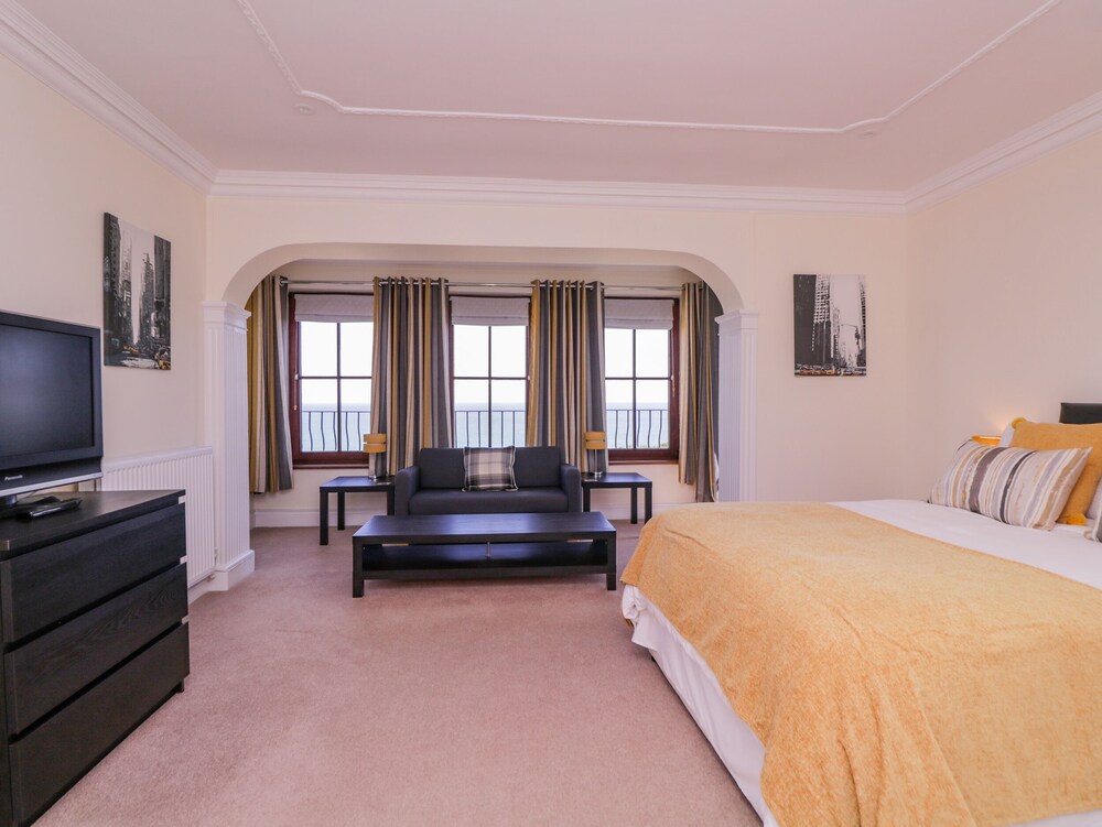 Pentire House