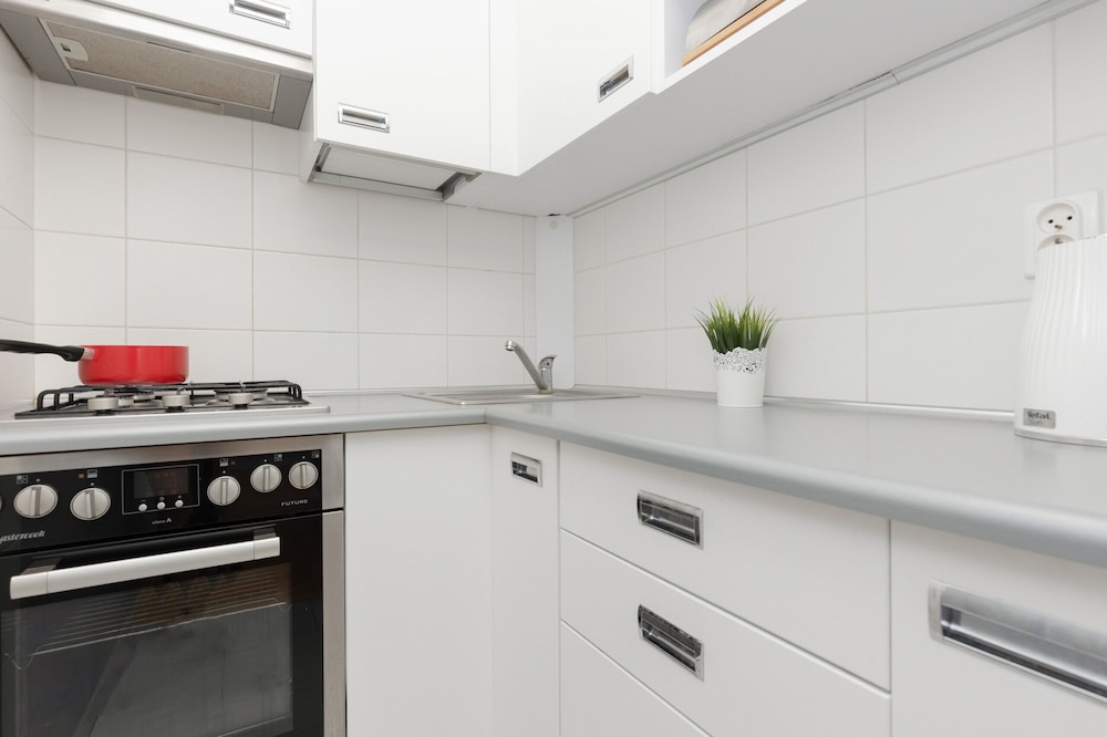 Studio Wojska Polskiego by Renters view 4
