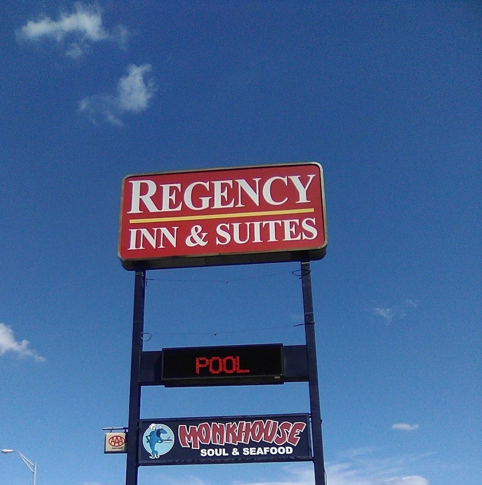 Regency Inn & Suites, fotografía 3