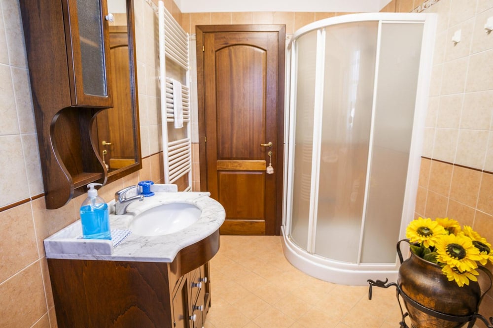 Villa Patty With 4 Bedrooms and 2 Bathrooms