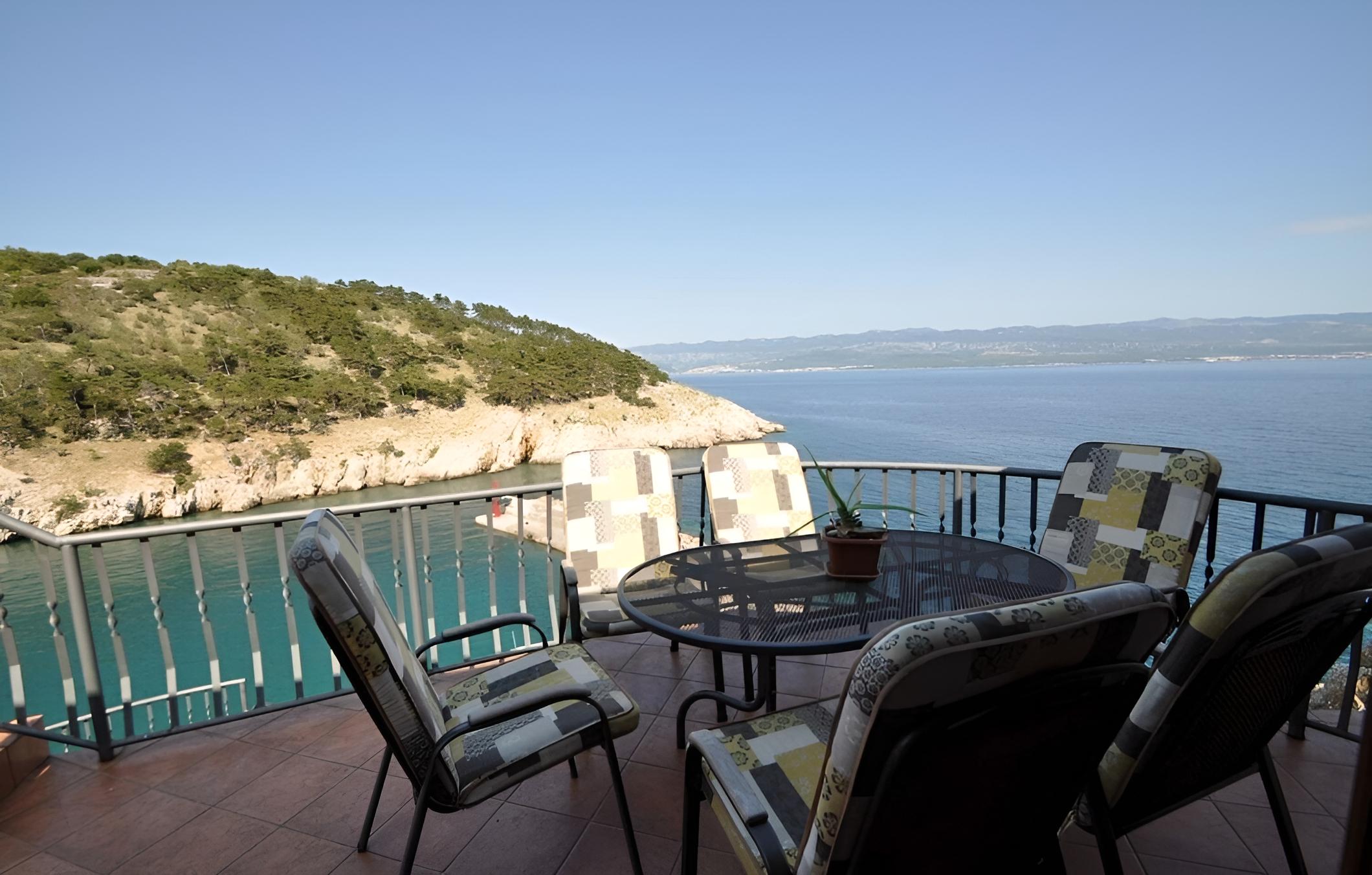 Bernardica - on Cliffs Above sea - H view 4