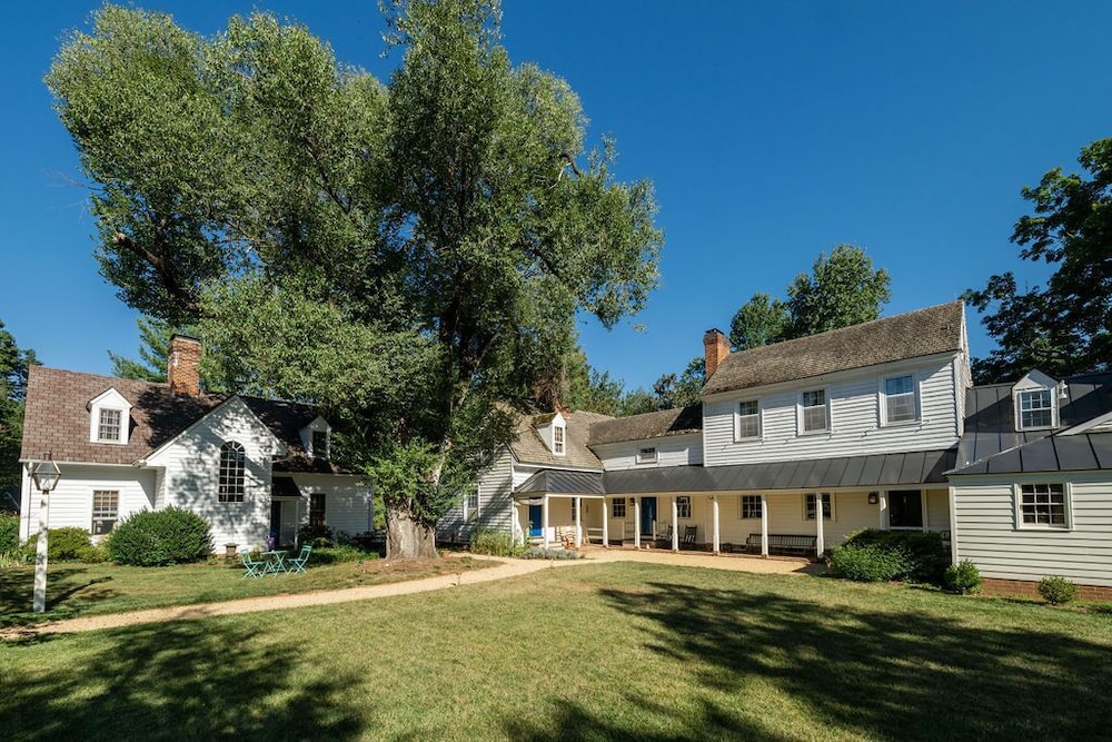 Hotel Hollymead House - Image 1
