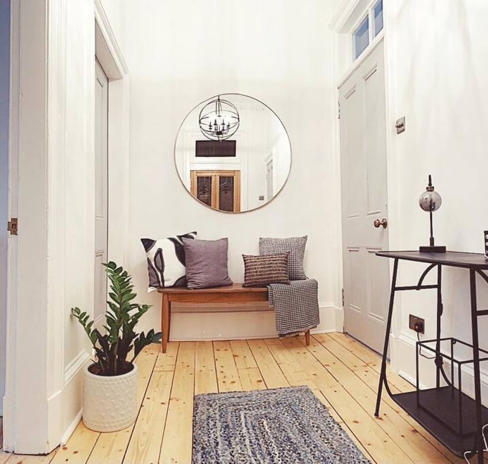 Oakshaw Apartment - Elegant Rustic Apartment in City Centre view 2