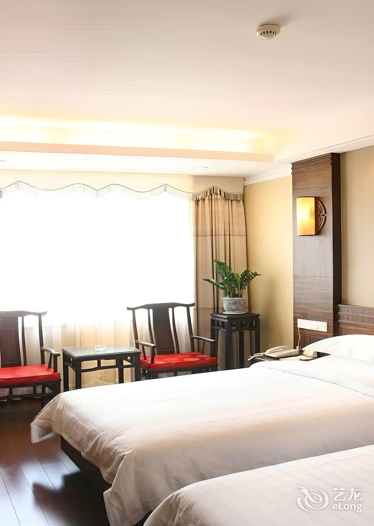 Golden Lotus Herton Seaview Hotel - Haikou
