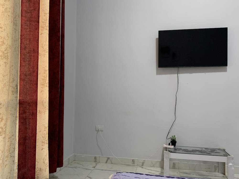 Casa Rosa Homes