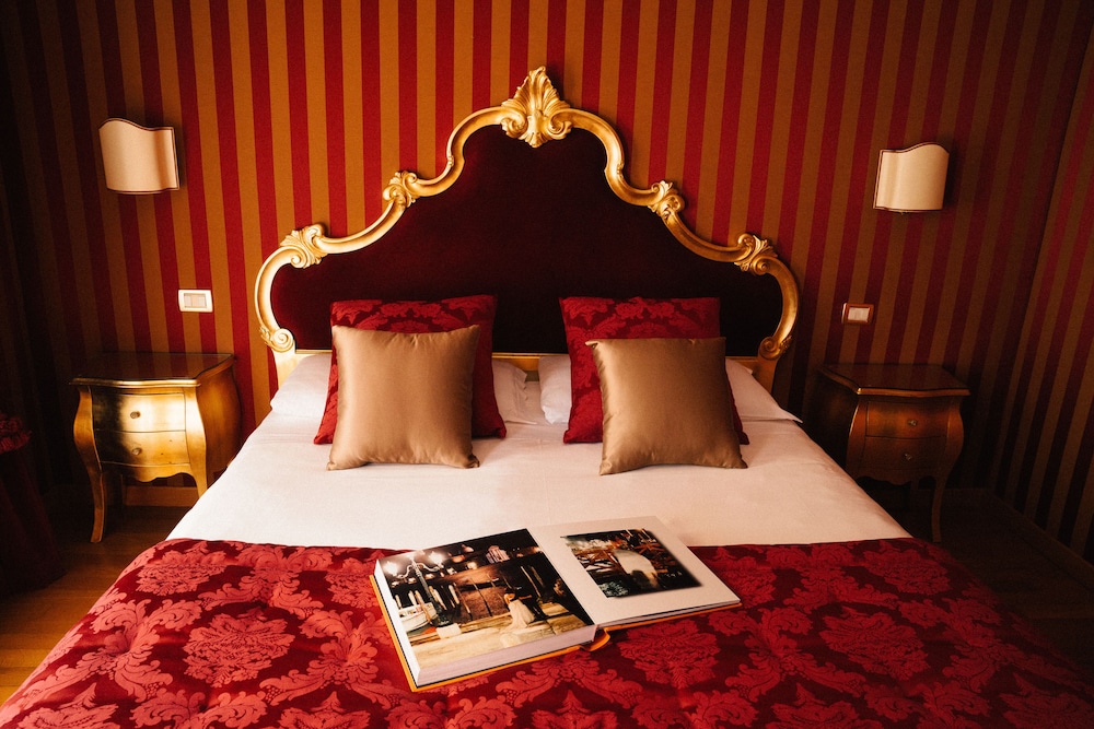 Murano Palace Bed & Breakfast