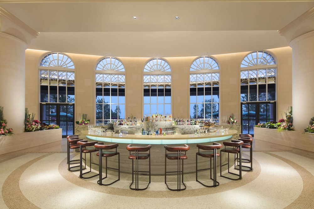 Hilton Dalian Golden Pebble Beach Resort