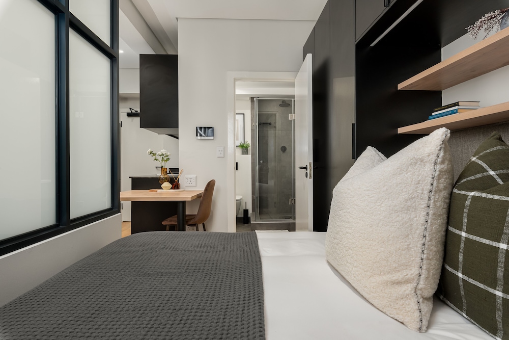 The Carrington Luxury Apartments view 3