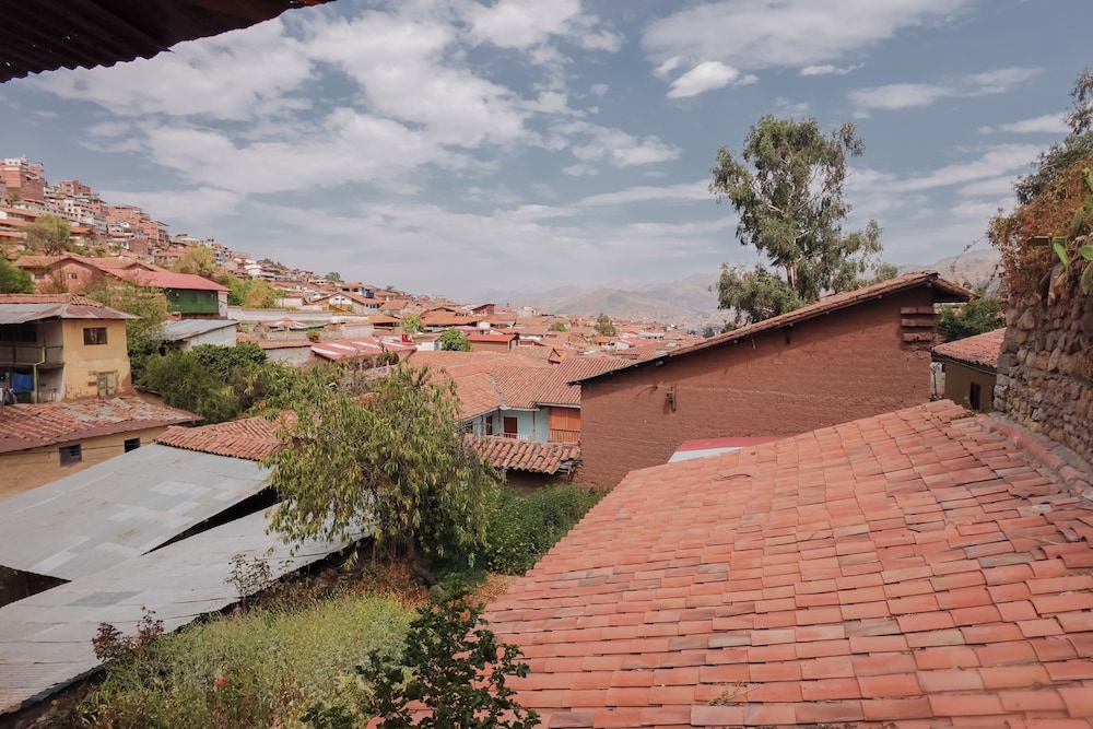 CHARMING WOODEN APART IN CENTRAL CUSCO