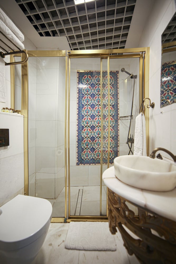 Beyaz Monarch Otel - Image 71